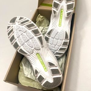 Nurse Mate Align size 7